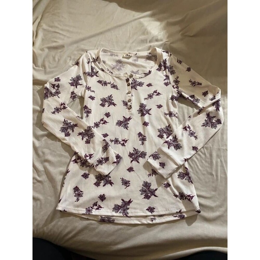 Pulse Off-White & Purple Floral Ribbed Henley Top